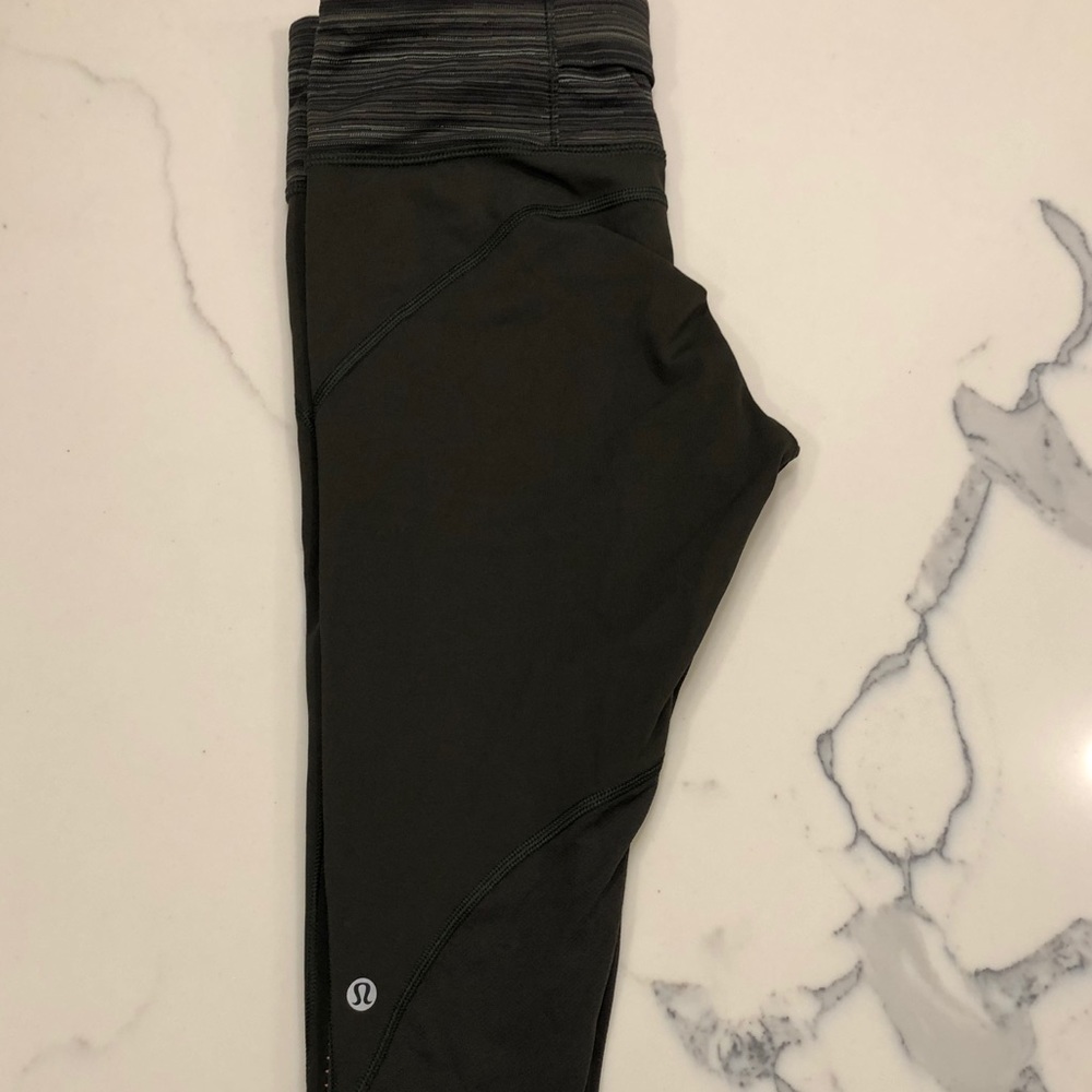Cropped Lululemon Leggings